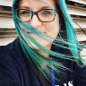 Meet your Posher, Stacie